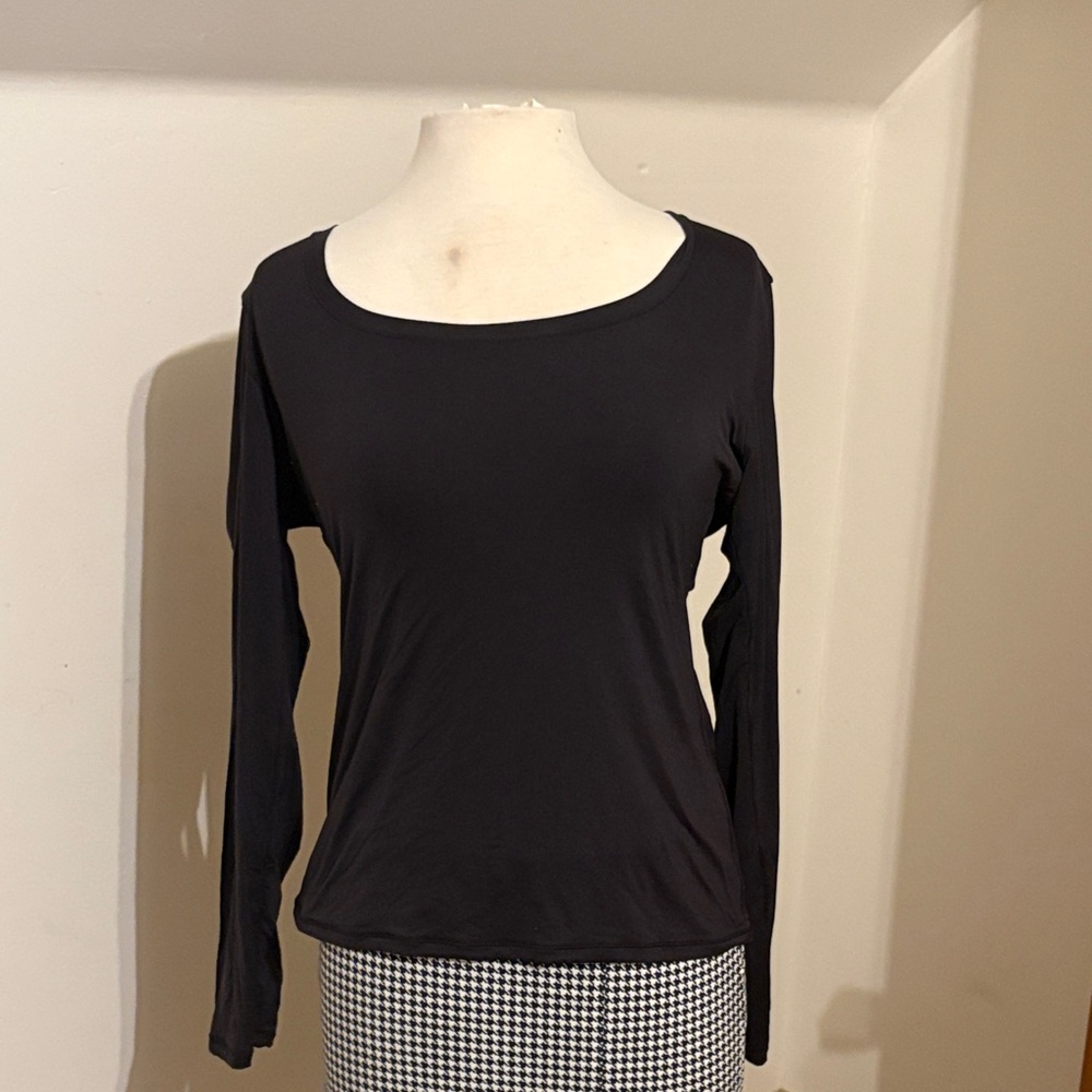PUMIEY black long sleeve
